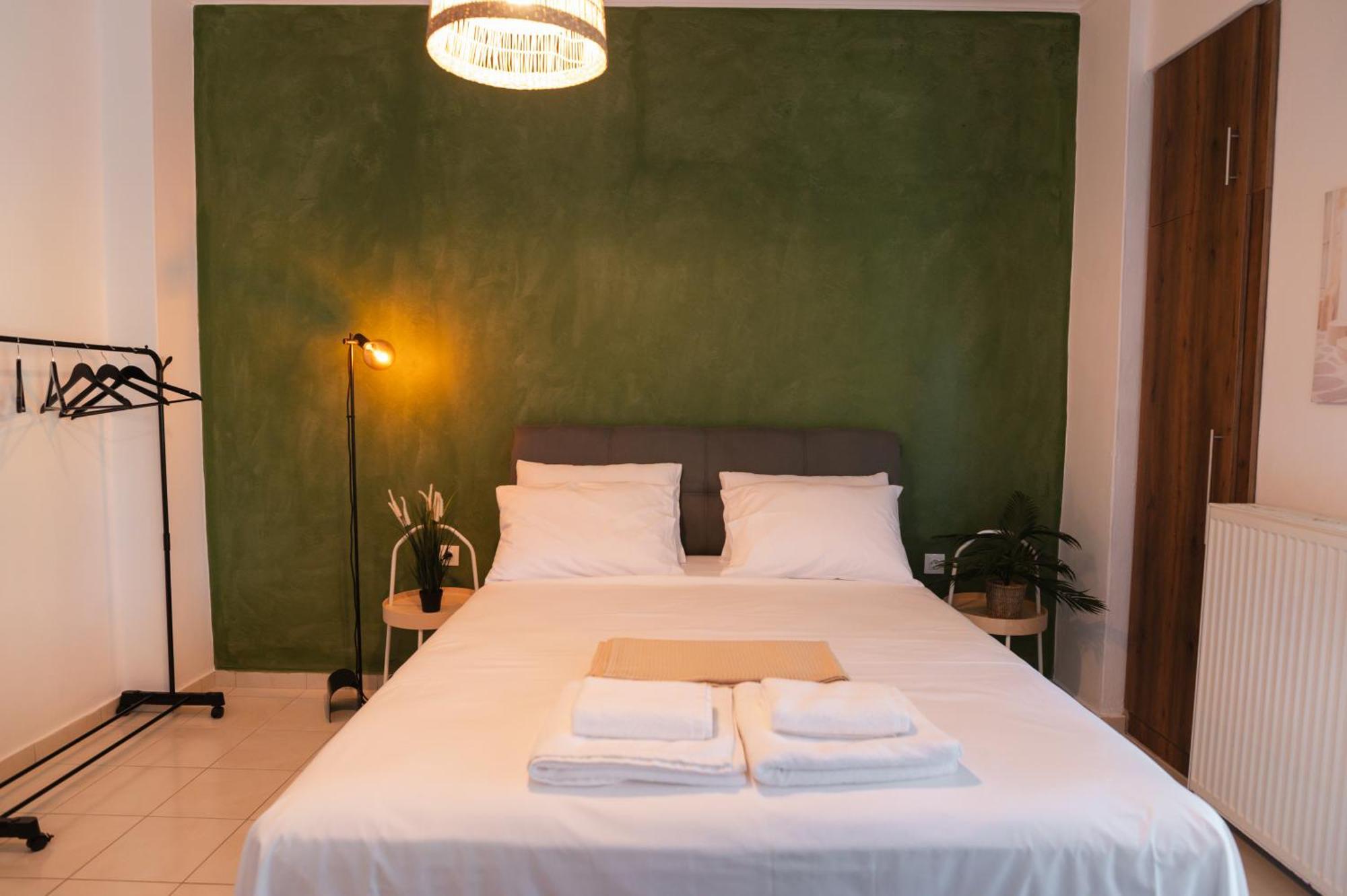 Ancient Forest Suite By Heeaven'S Hall Luxury Suites Alexandroupoli Exterior photo
